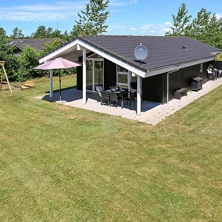 C11353-tarm-ronnebaervej-1 * Tarm